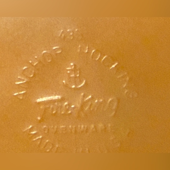 Fire King / Anchor Hocking Peach Lustreware #450 casserole dish with the lid. - Picture 3 of 4